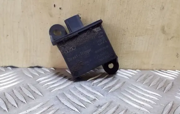 Volkswagen Touareg II Tire pressure sensor 7PP907283