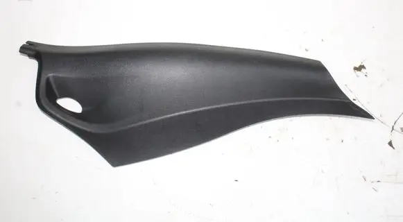 BMW X2 F39 (C) pillar trim 7421194