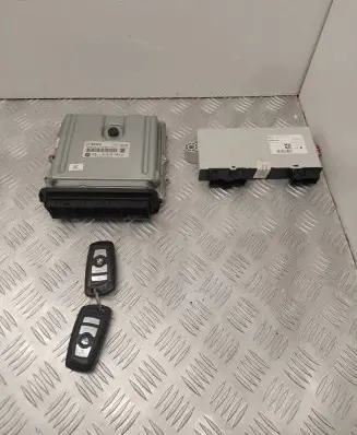 BMW 5 F10 F11 Engine ECU kit and lock set 8513242 030234553 0281017679