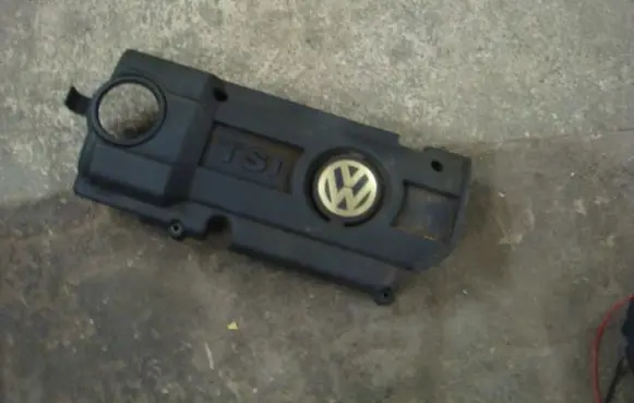 Audi A1 Engine cover (trim)