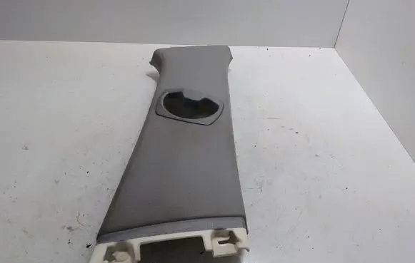 BMW 3 E90 E91 (B) pillar trim (top) 7058336