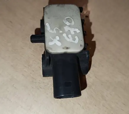 BMW X5 E70 Airbag deployment crash/impact sensor 3448086 171106 501527