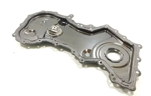 Nissan X-Trail T31 Timing chain cover 8200729304