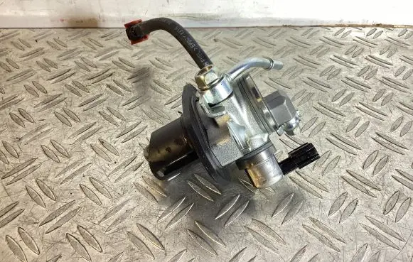 Lexus GS 250 350 300H 450H Fuel injection high pressure pump 2322131160 2951000261