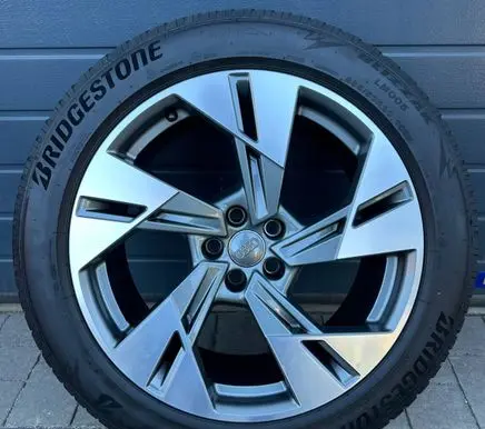 Audi Q4 Sportback e-tron R20 alloy rim 4KE601025T