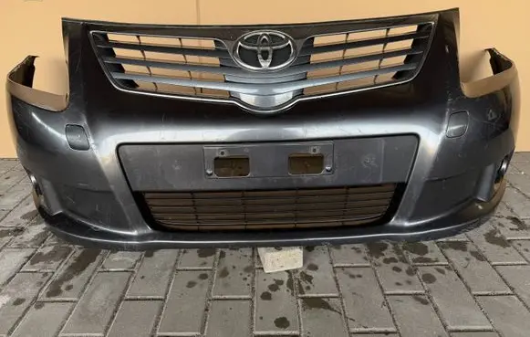 Toyota Avensis T270 Front bumper 5211905190 5211905200