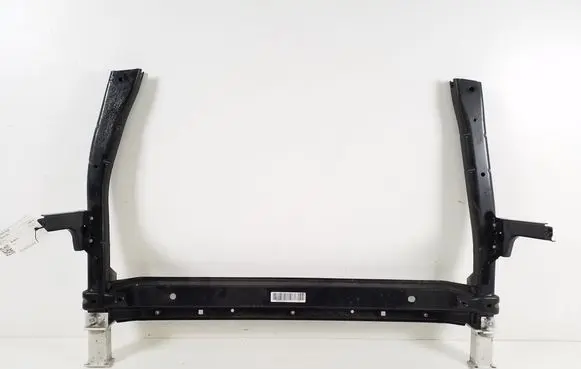 Volvo XC40 Bottom radiator support slam panel 32333099