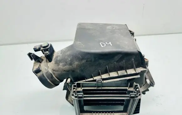 Mercedes-Benz B W246 W242 Air filter box A6450900001 07122012 4012264E