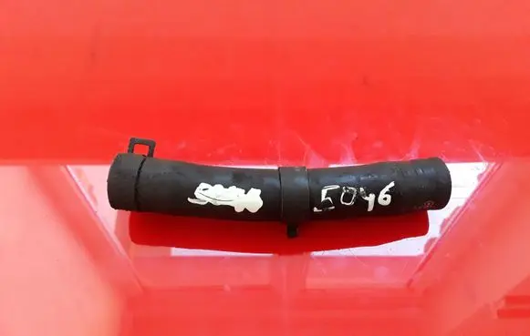 Hyundai Santa Fe Engine coolant pipe/hose 2824527900
