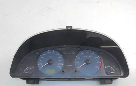 Citroen Xsara Picasso Speedometer (instrument cluster) 9643206780
