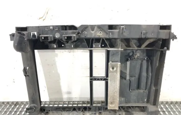 Citroen C3 Front bodywork piece 