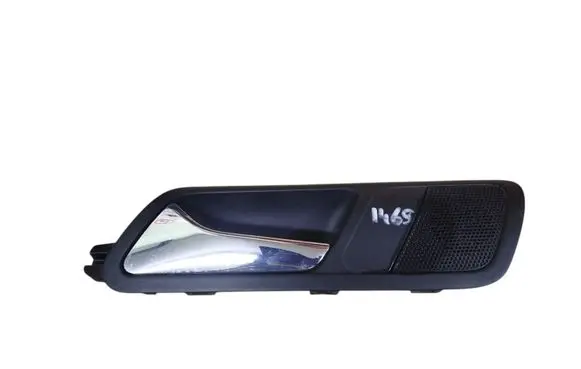 Volkswagen PASSAT B6 Rear door interior handle 3C4839113