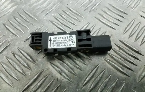 Audi A6 S6 C5 4B Airbag deployment crash/impact sensor 4B0959643E