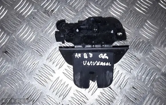 Audi A4 S4 B7 8E 8H Tailgate/trunk/boot lock/catch/latch 8P4827505C