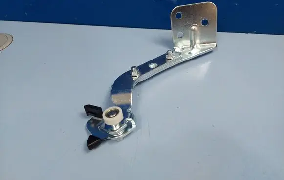 Citroen Jumper Sliding door lower roller guide/hinge 1344239080