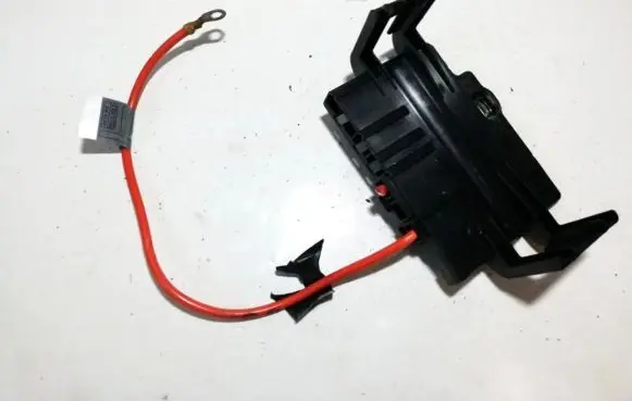 BMW 1 E81 E87 Fuse box set 10688710 18862