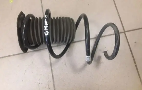 BMW 1 F20 F21 Front coil spring NOCODE