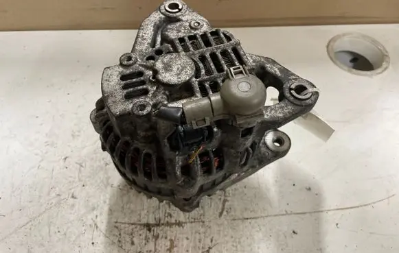 Mazda 6 Generator/alternator RF7J A3TB6581 5Z10