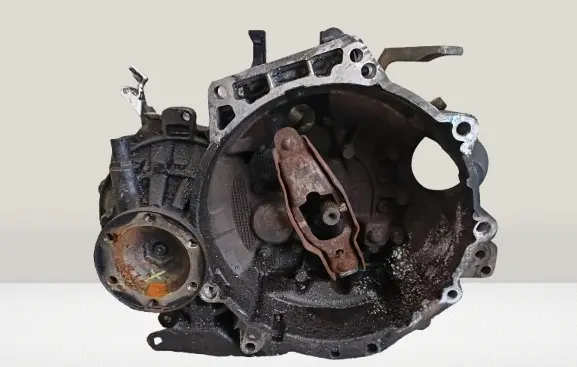 Manual 5 speed gearbox
