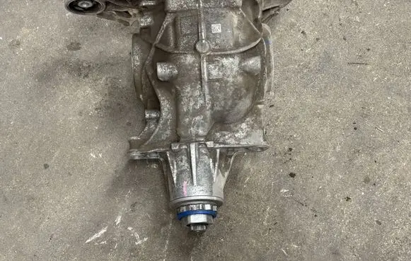 BMW X7 G07 Rear differential 8849918