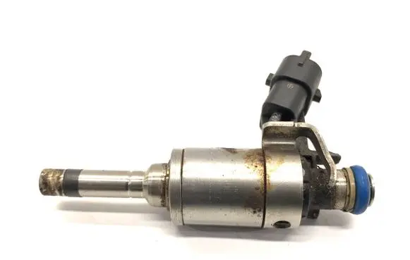 Opel Insignia A Fuel injectors set 0261500112