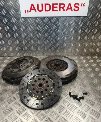 Volvo V70 Clutch set kit 074141117 074141031T