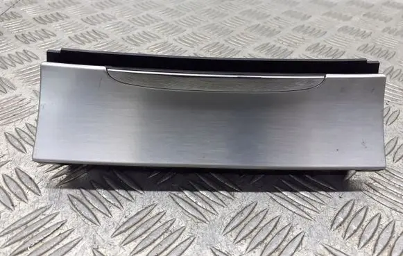Volkswagen PASSAT B6 Car ashtray 3C0863284
