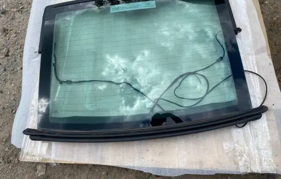 Mercedes-Benz SL R230 Rear windscreen/windshield window 2307900340 A2307900340 2307900190