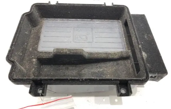 Audi Q8 Other exterior part 4M8864981A