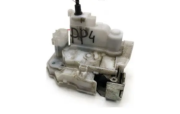 Fiat Tipo Front door lock 519839440