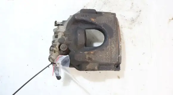 Peugeot 508 Front brake caliper