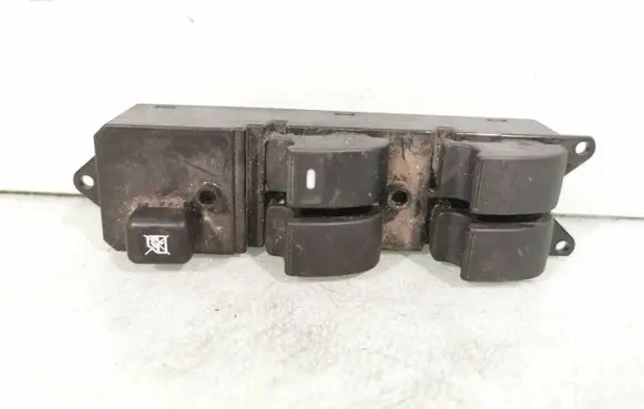 Mitsubishi Colt Electric window control switch MR587474 0564D1