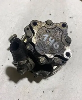 Audi A4 S4 B6 8E 8H Power steering pump