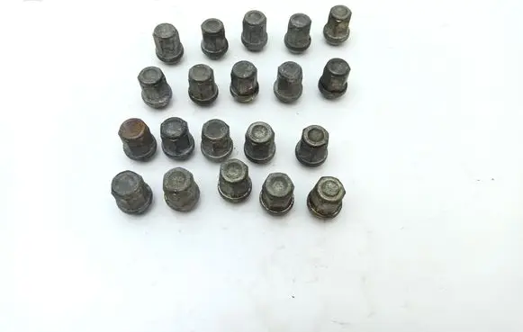 BAW Yuanbao Nuts/bolts 
