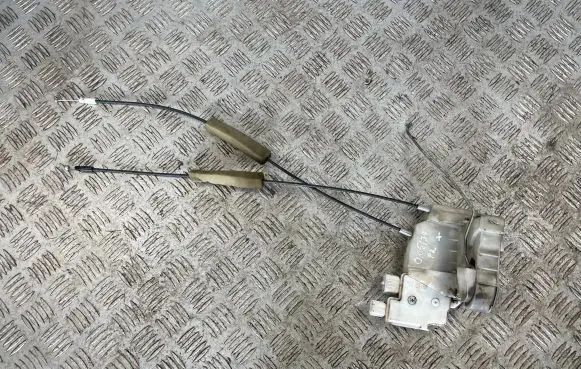 Subaru Outback Front door lock