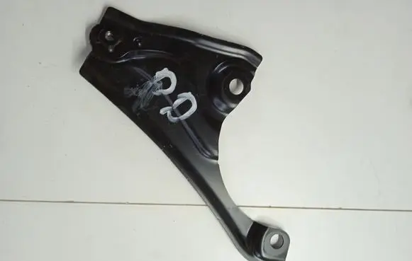 Toyota Prius+ (ZVW40) Other engine bay part