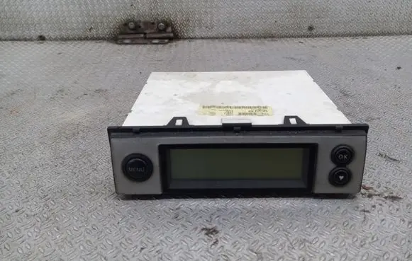 Nissan Micra Screen/display/small screen AX609