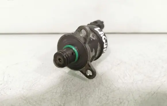 Renault Laguna II Fuel pressure regulator 