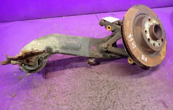 Fiat Croma Rear wheel hub spindle/knuckle 
