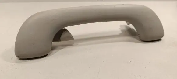 Nissan Qashqai+2 Rear interior roof grab handle 8200003209