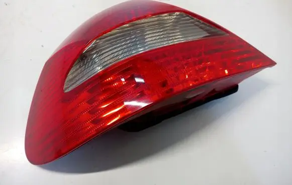 Mercedes-Benz CLK A209 C209 Rear/tail lights A2098201564