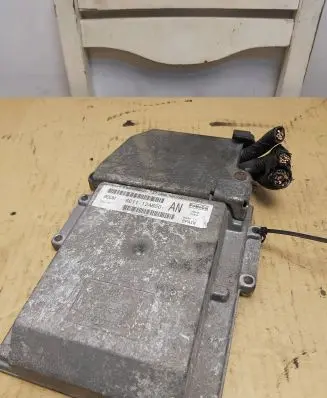 Ford Transit Engine control unit/module 6C1112A650