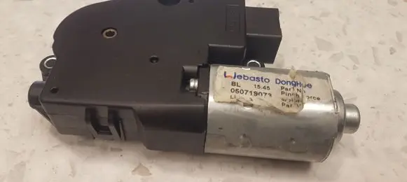 KIA Sorento Sunroof motor/actuator 050719073