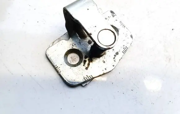 Opel Astra H Rear door lock loop/hook striker 96336