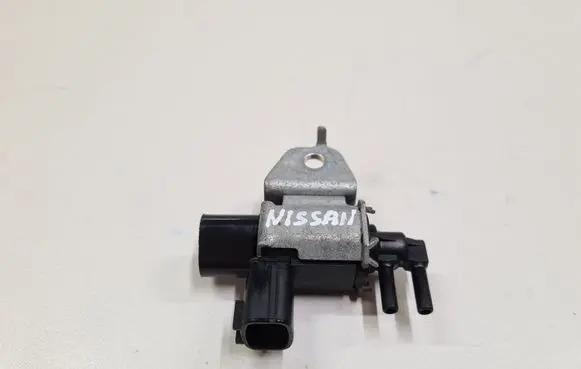Nissan Murano Z51 Turbo solenoid valve K5T46673 8627