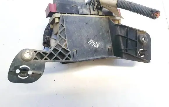 Opel Astra G Coolant fan relay 09131731 id252618