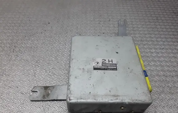Subaru Legacy Engine control unit/module 22611AC620