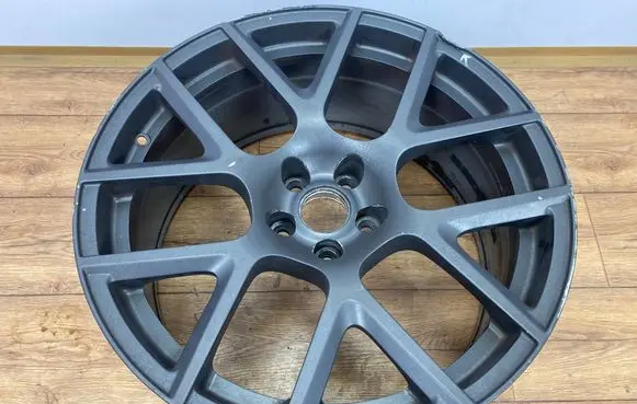 Dodge Charger R20 alloy rim 5RN84TRMACPIN