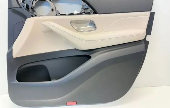 Mercedes-Benz GLE W167 Front door card panel trim A1677276000 A1677276200 A16772010068S16