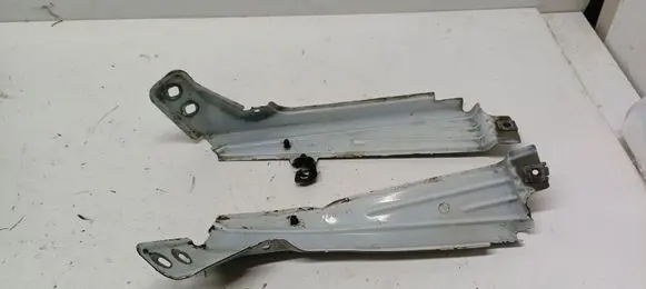 BMW X3 F25 Headlight/headlamp mounting bracket 07708N141